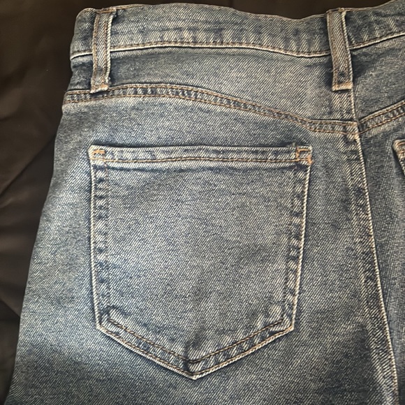 High-Rise Vintage Stretch Mom Short - Picture 6 of 7